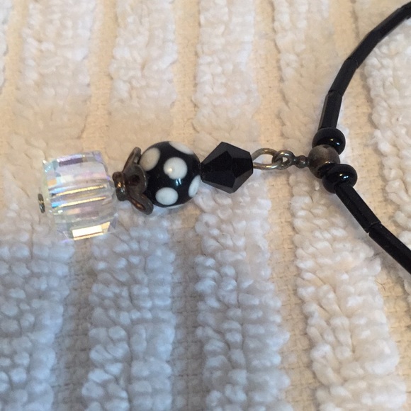 Clear, black, & dotted glass beaded necklace - Picture 7 of 7